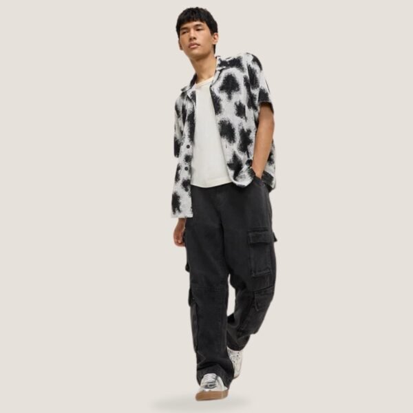 Nuon Black Abstract Design Relaxed-Fit Shirt - Image 3