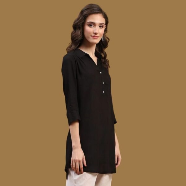 Black Solid Shirt Collar Straight Short Kurti