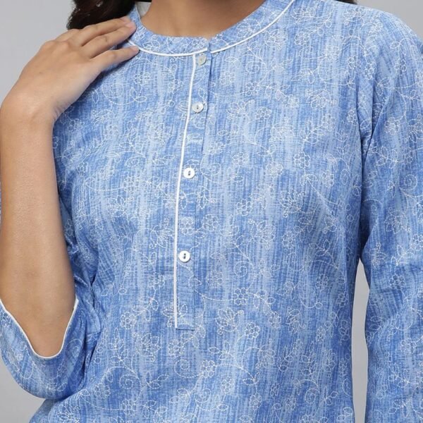 Blue Floral Printed Straight Kurta - Image 2