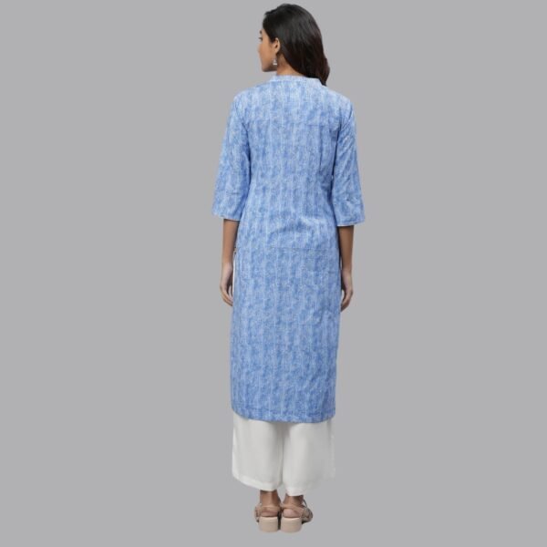 Blue Floral Printed Straight Kurta - Image 3