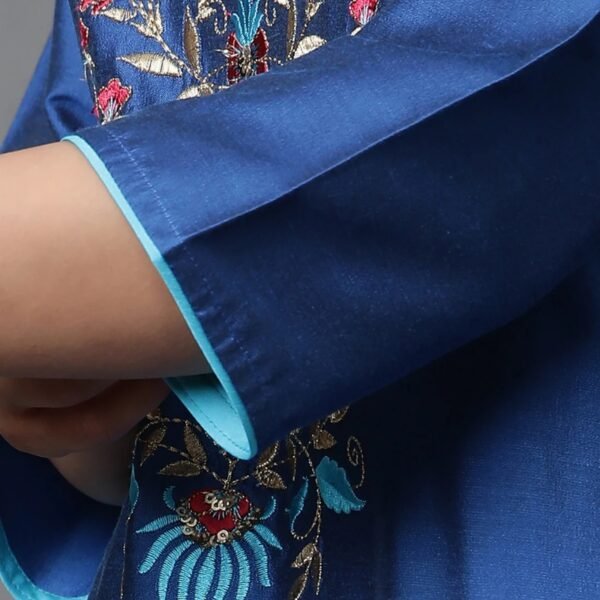 Blue Zari Embroidered Festive Kurta - Image 3