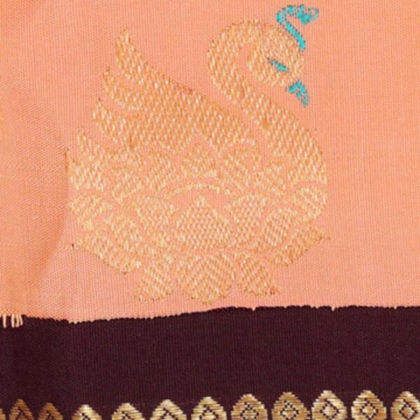 Gadwal Silk Peach Saree - Image 2