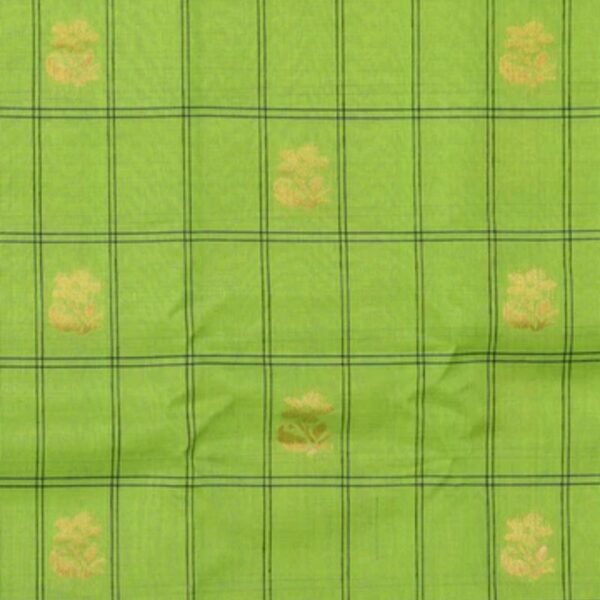 Gadwal Vibrant Green Kattam Saree - Image 2