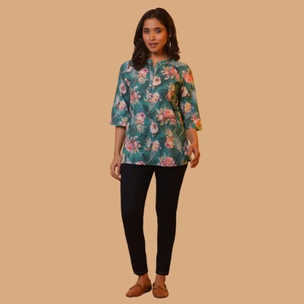 Green Floral Printed Short Kurti