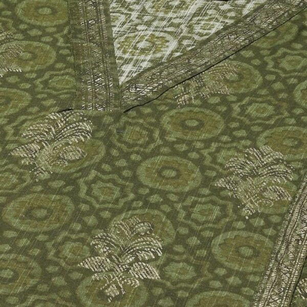 Green Rayon Straight Printed Kurta - Image 2