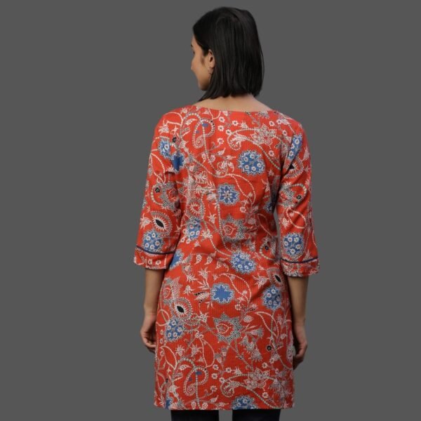 Navy Blue Floral Printed Short Kurti - Image 2