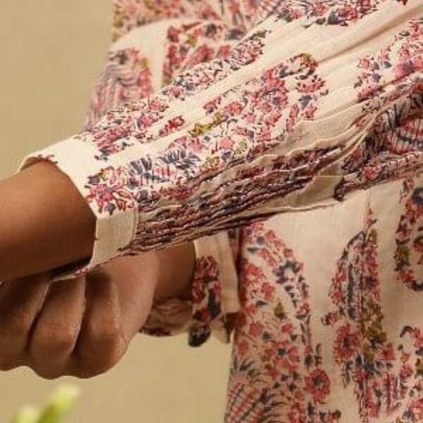 Ecru Hand Block Paisley Print Kurta In Cotton Slub - Image 3