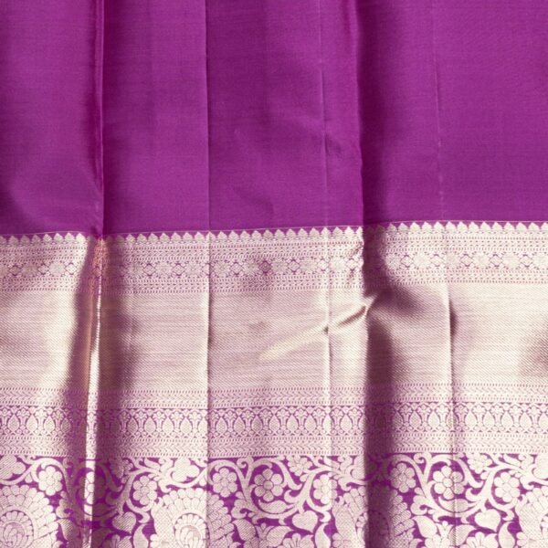 Kancheepuram Silk Parrot Green Saree - Image 4