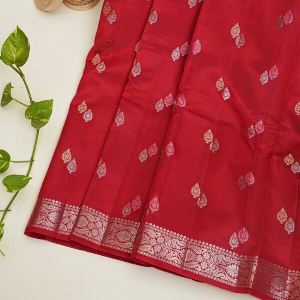 Matka Silk Red Saree - Image 2