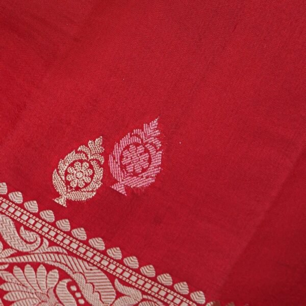 Matka Silk Red Saree - Image 4