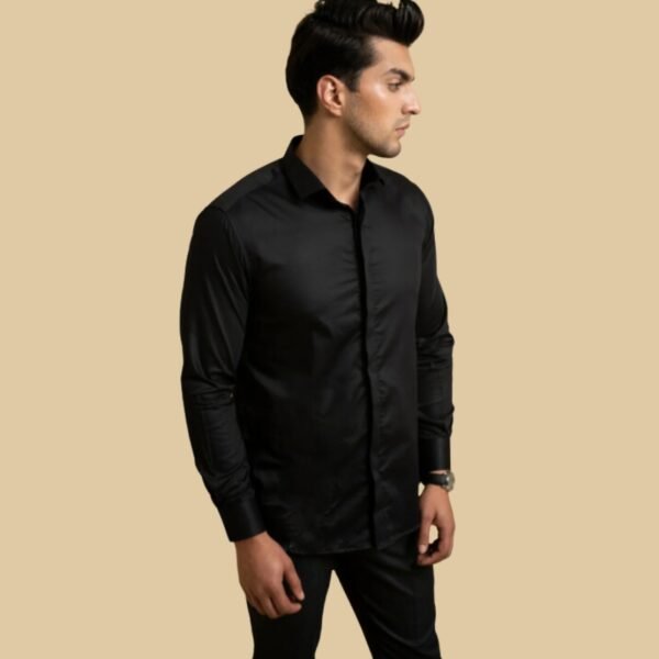 Perto Solid Black