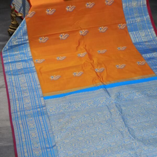 Pure gadwal silk saree sunset orange and cs blue with thread & zari woven buttas and long zari woven border - Image 2