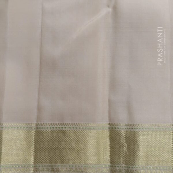 Pure kanchipuram silk saree cream with zari woven buttas and zari woven border - Image 4