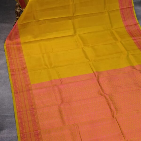 Pure kanchipuram silk saree mustard yellow and pink with plain body and thread woven border - Image 2