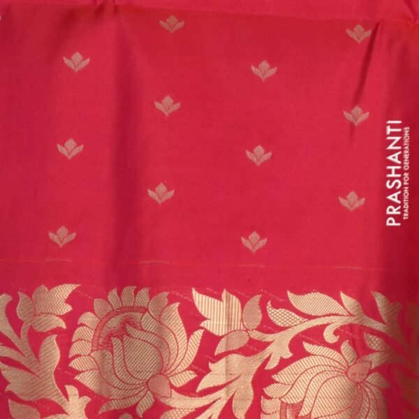 Pure soft silk saree blue and dual shade of pinkish orange with allover zari woven buttas and floral zari woven border - Image 4