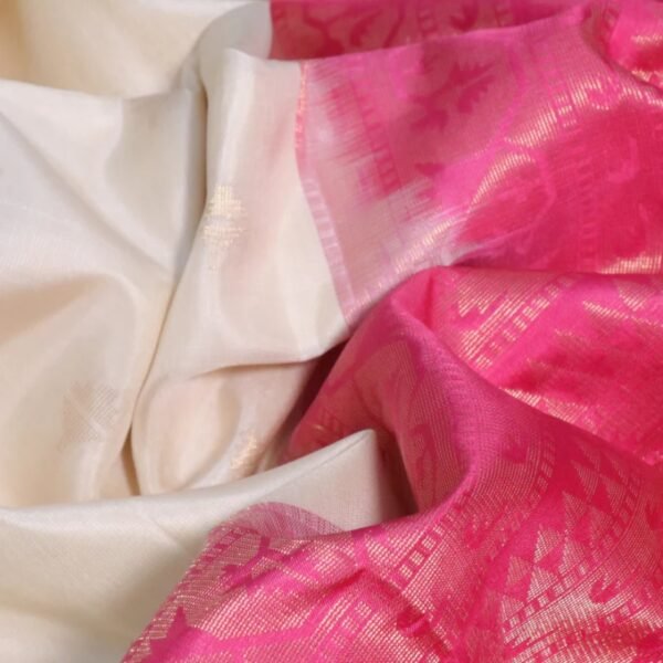 Pure soft silk saree cream and pink with allover zari woven buttas and zari woven border - Image 3