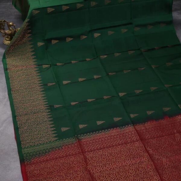 Pure soft silk saree green and maroon with zari woven buttas and zari woven border - Image 2