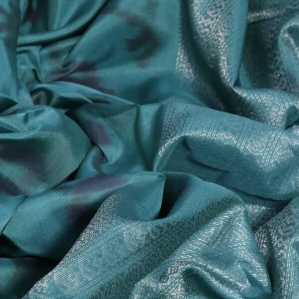 Pure soft silk saree green shade with allover ikat weaves and silver zari woven border - Image 3