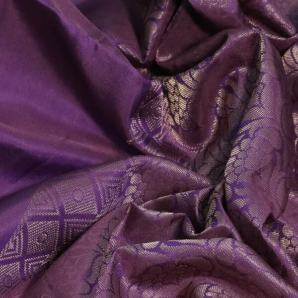 Pure soft silk saree pastel purple with zari woven buttas and zari woven border - Image 3