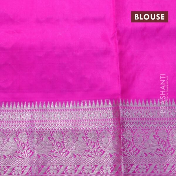 Venkatagiri silk saree lime yellow and pink with allover silver zari checks & buttas and long silver zari woven border - Image 4