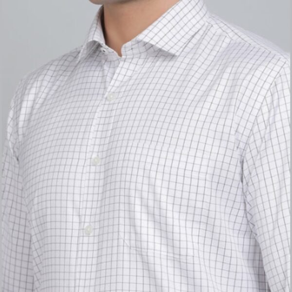 White Checked Regular Fit Formal Shirt - Image 3